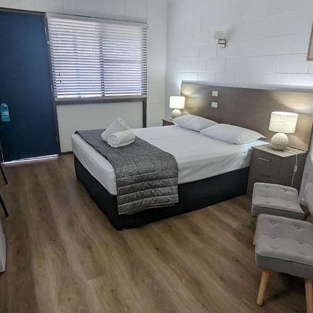 Moffat Beach Motel Caloundra Buitenkant foto