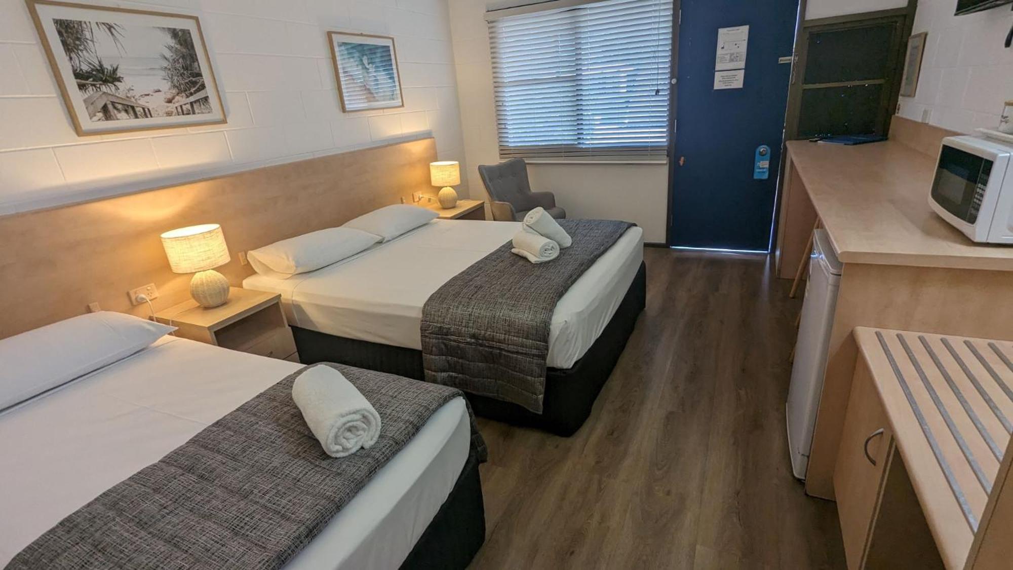 Moffat Beach Motel Caloundra Buitenkant foto