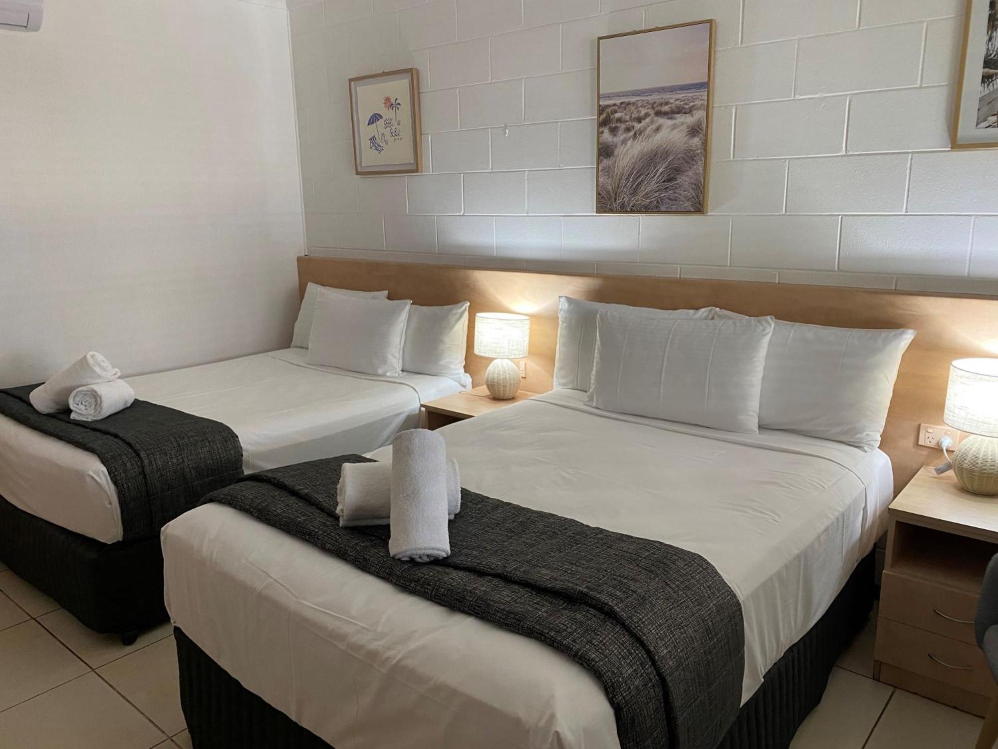 Moffat Beach Motel Caloundra Buitenkant foto