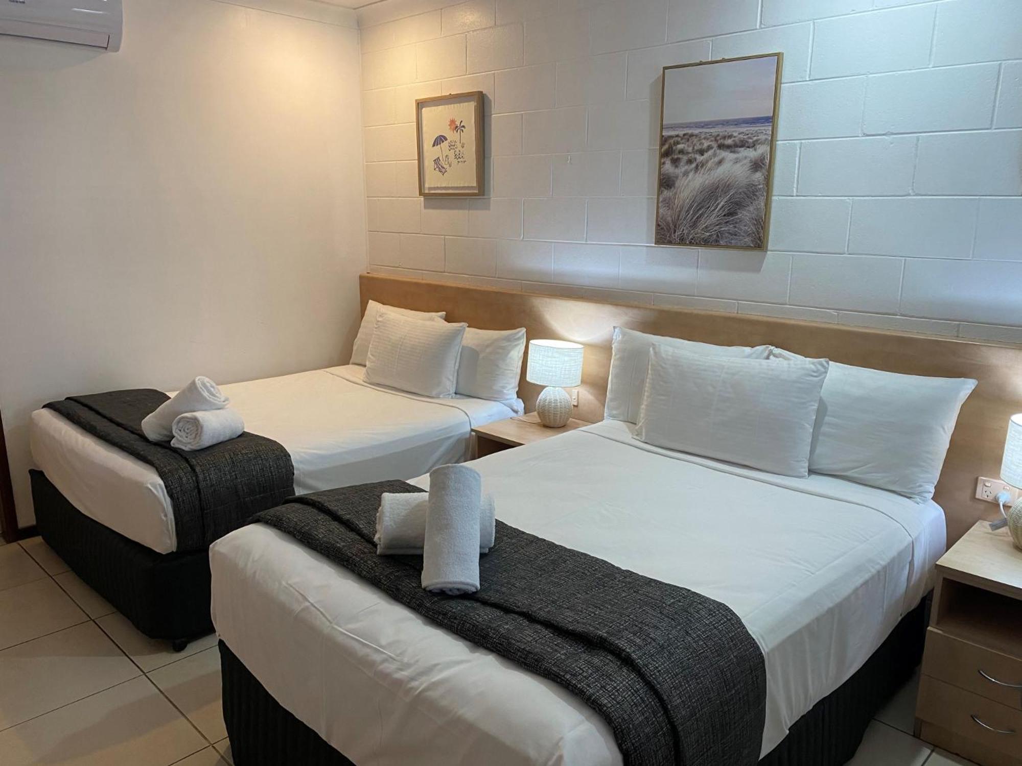 Moffat Beach Motel Caloundra Buitenkant foto